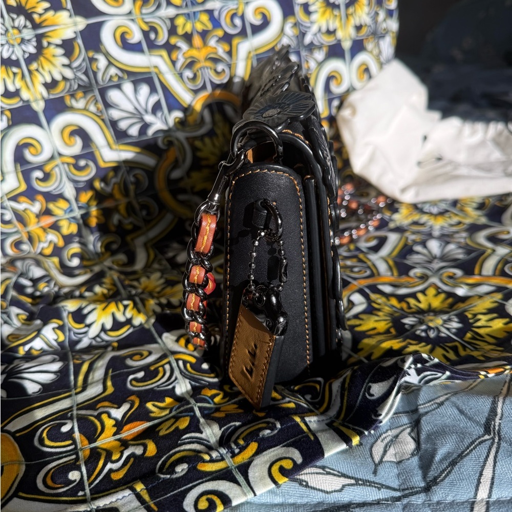 Coach 1941 Small Dinky Tea Rose Appliqué Crossbody in Glovetanned Leather - Picture 6 of 15